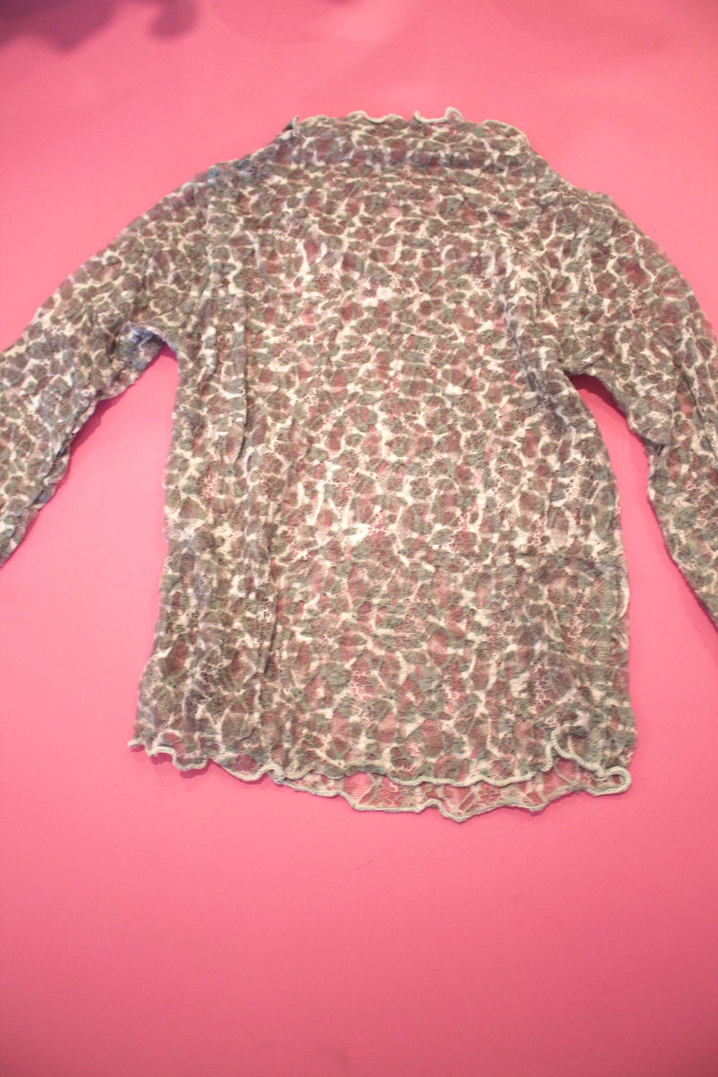 Leopard lace undershirt